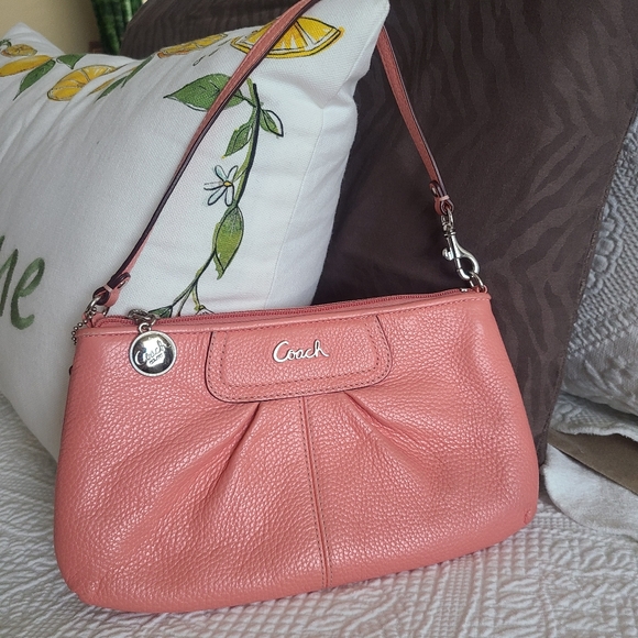 Coach Handbags - Coach small purse